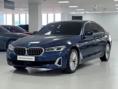 BMW 5-Series · 2021 год