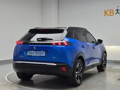 Peugeot 2008 2022, 81956 км, за 17900000 KRW