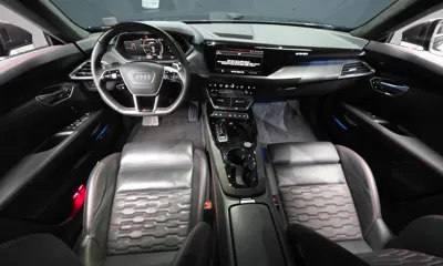 Audi RS e-tron GT 2022, 119365 км, за 69900000 KRW - фото 7
