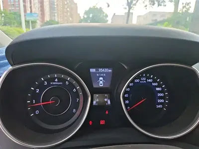 Hyundai Elantra Langdong 2015, 95399 км, за 20299 CNY - фото 8