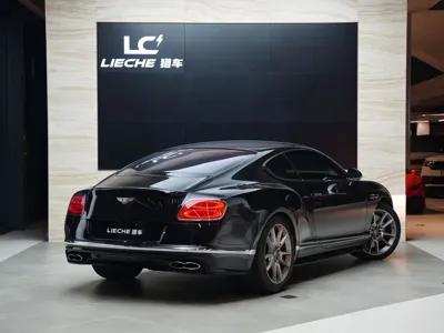 Bentley Continental 2017, 13000 км, за 898000 CNY - фото 16