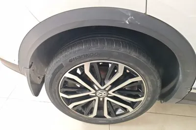 Volkswagen T-Roc 2020, 37800 км, за 77129.76 CNY