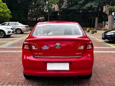Volkswagen Bora 2012, 70000 км, за 13000 CNY