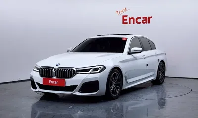 BMW 5-Series · 2022 год