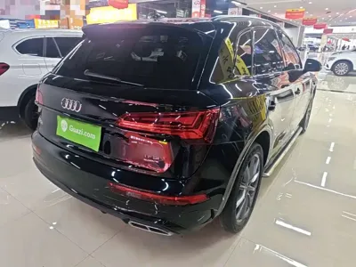 Audi Q5L 2023, 90600 км, за 171900 CNY - фото 7
