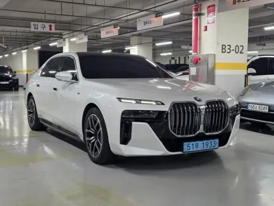 BMW i7 2024, 61000 км, за 108750000 KRW