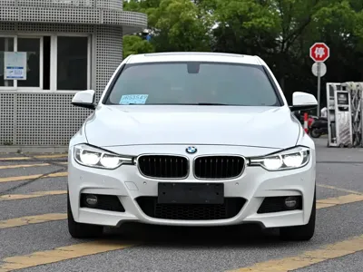 BMW 3 Series 2017, 87000 км, за 69800 CNY