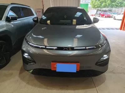 Xpeng G6 2024, 35000 км, за 104500 CNY