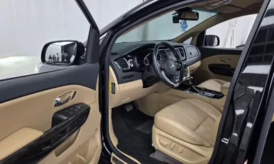 Kia Canival 2019, 108860 км, за 22000000 KRW - фото 10