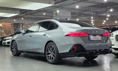 BMW 5-Series 2025, 3550 км, за 74990000 KRW