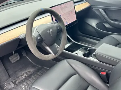 Tesla Model 3 2020, 113000 км, за 79000 CNY
