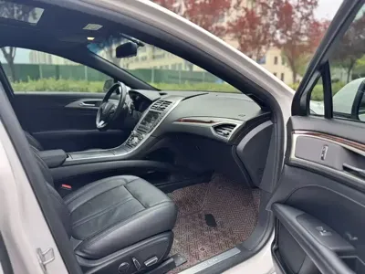 Lincoln MKZ 2018, 81000 км, за 59800 CNY - фото 17