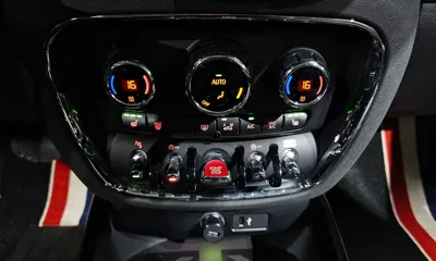 MINI Clubman 2024, 14714 км, за 26300000 KRW - фото 28