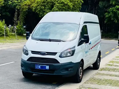 Ford Transit 2022, 20000 км, за 69800 CNY - фото 1