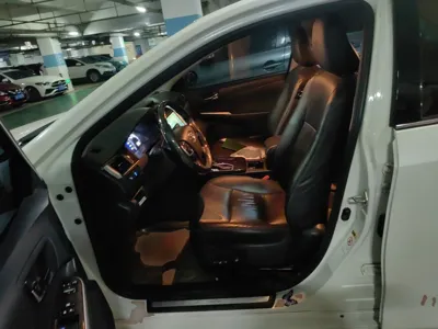 Toyota Camry 2016, 100800 км, за 73200.53 CNY - фото 12