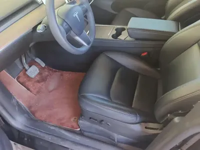 Tesla Model Y 2023, 76700 км, за 155000 CNY - фото 9