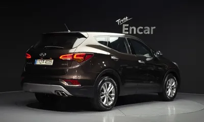 Hyundai Santafe 2017, 185043 км, за 7500000 KRW