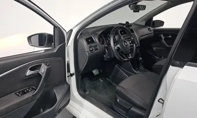 Volkswagen Polo 2015, 135806 км, за 6000000 KRW - фото 10