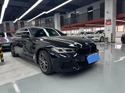 BMW 5 Series New Energy 2022, 35800 км, за 178700 CNY