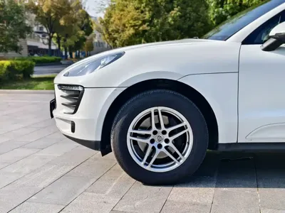 Porsche Macan 2017, 100000 км, за 118800 CNY - фото 7