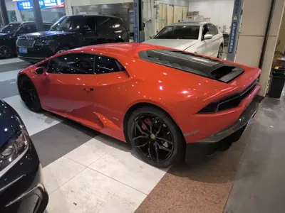 Lamborghini Huracán 2015, 25000 км, за 1398000 CNY