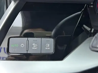 Audi A3 2022, 145800 км, за 154800 CNY - фото 9