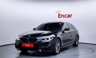 BMW 5-Series · 2018 год