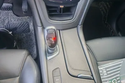 Cadillac XT5 2018, 124500 км, за 86456.57 CNY - фото 11
