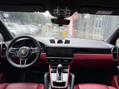 Porsche Cayenne 2022, 58000 км, за 447000 CNY - фото 8