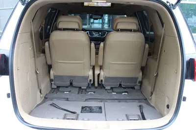 Kia Canival 2016, 129600 км, за 15500000 KRW - фото 19
