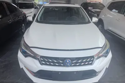 Venucia D60 2018, 83200 км, за 39975.16 CNY