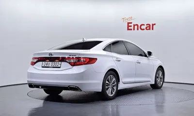 Hyundai Grandeur 2017, 116993 км, за 9900000 KRW