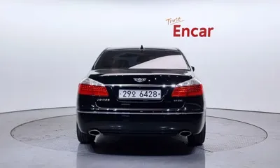 Hyundai Genesis 2011, 188670 км, за 3500000 KRW