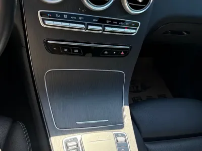 Mercedes-Benz GLC Coupe 2021, 84000 км, за 207000 CNY - фото 11