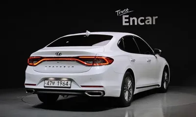 Hyundai Grandeur 2019, 49219 км, за 17700000 KRW - фото 2