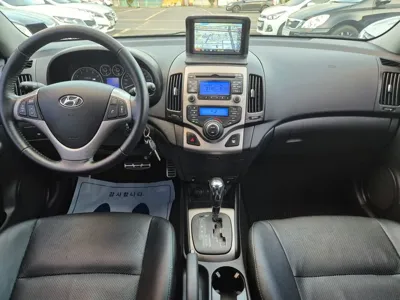 Hyundai i30 2010, 130000 км, за 3290000 KRW - фото 9