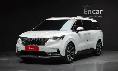 Kia Canival · 2023 год