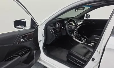 Honda Accord 2017, 182086 км, за 9900000 KRW - фото 10