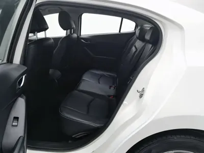 Mazda 3 Axela 2016, 127000 км, за 27900 CNY - фото 15
