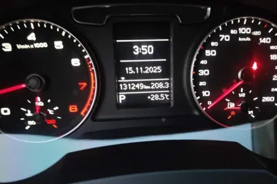Audi Q3 2016, 131200 км, за 44641.47 CNY - фото 13