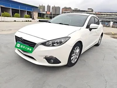 Mazda 3 Axela · 2016 год