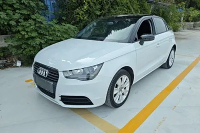 Audi A1 · 2014 год