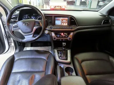 Hyundai Avante 2016, 215587 км, за 4900000 KRW - фото 7