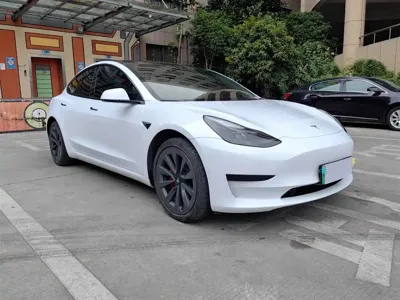 Tesla Model 3 2022, 48000 км, за 105800 CNY