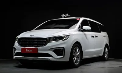 Kia Canival · 2020 год