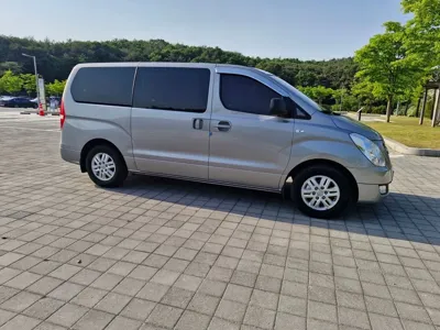 Hyundai Starex 2017, 67334 км, за 11000000 KRW