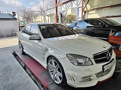 Mercedes-Benz C-Class 2011, 91220 км, за 6900000 KRW - фото 12