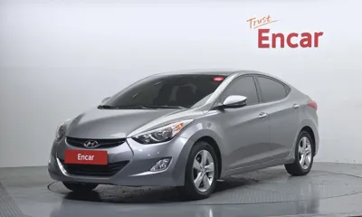 Hyundai Avante · 2012 год