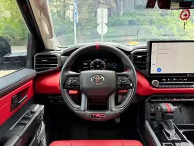 Toyota Sequoia 2024, 68000 км, за 718000 CNY - фото 8