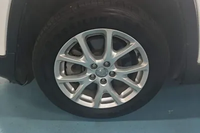 Jeep Cherokee 2017, 70200 км, за 52419.14 CNY - фото 15